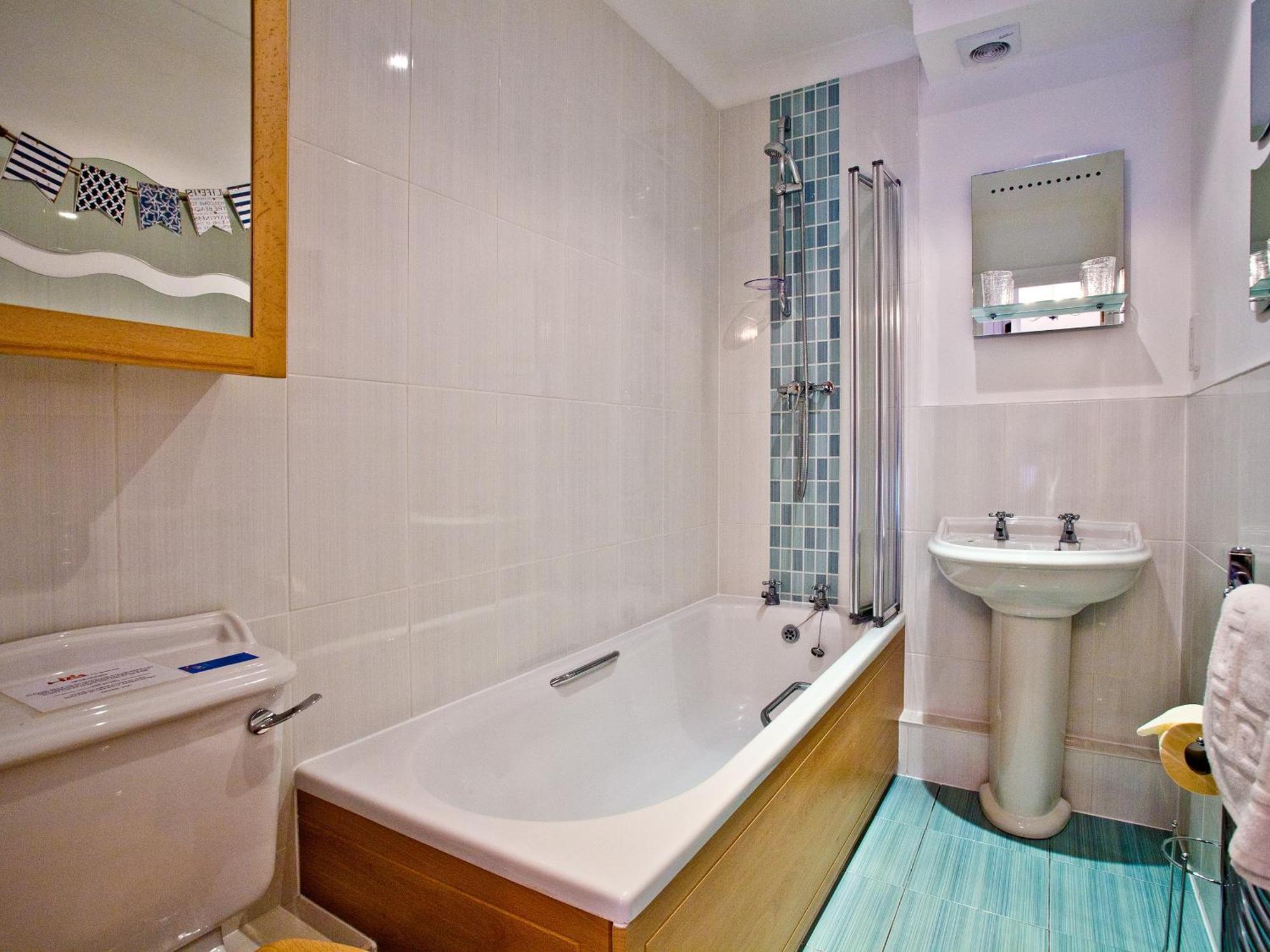 55 Moorings Reach Apartment Brixham Ngoại thất bức ảnh