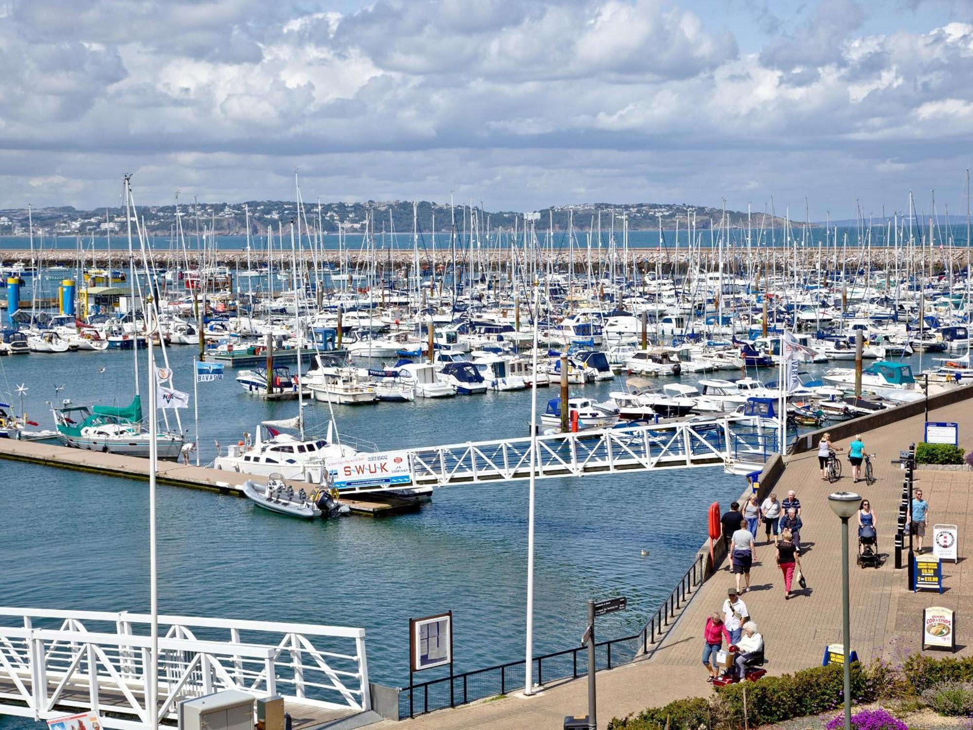 55 Moorings Reach Apartment Brixham Ngoại thất bức ảnh